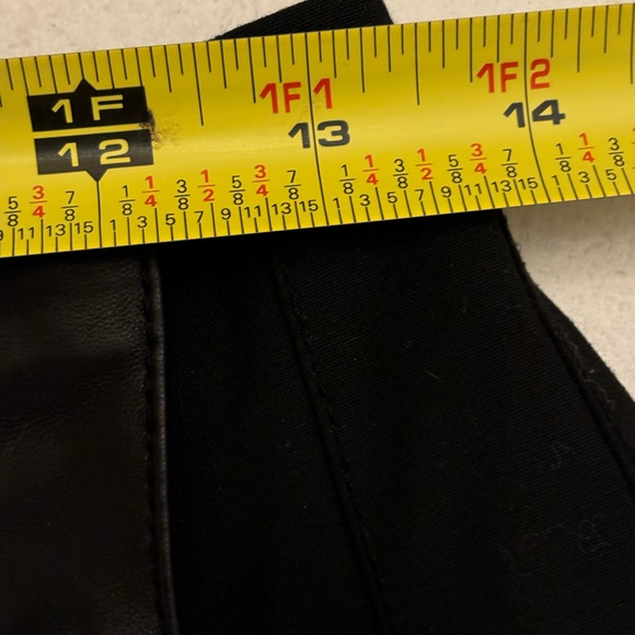 Elizabeth and James pleated skirt with leather. - Picture 5 of 6